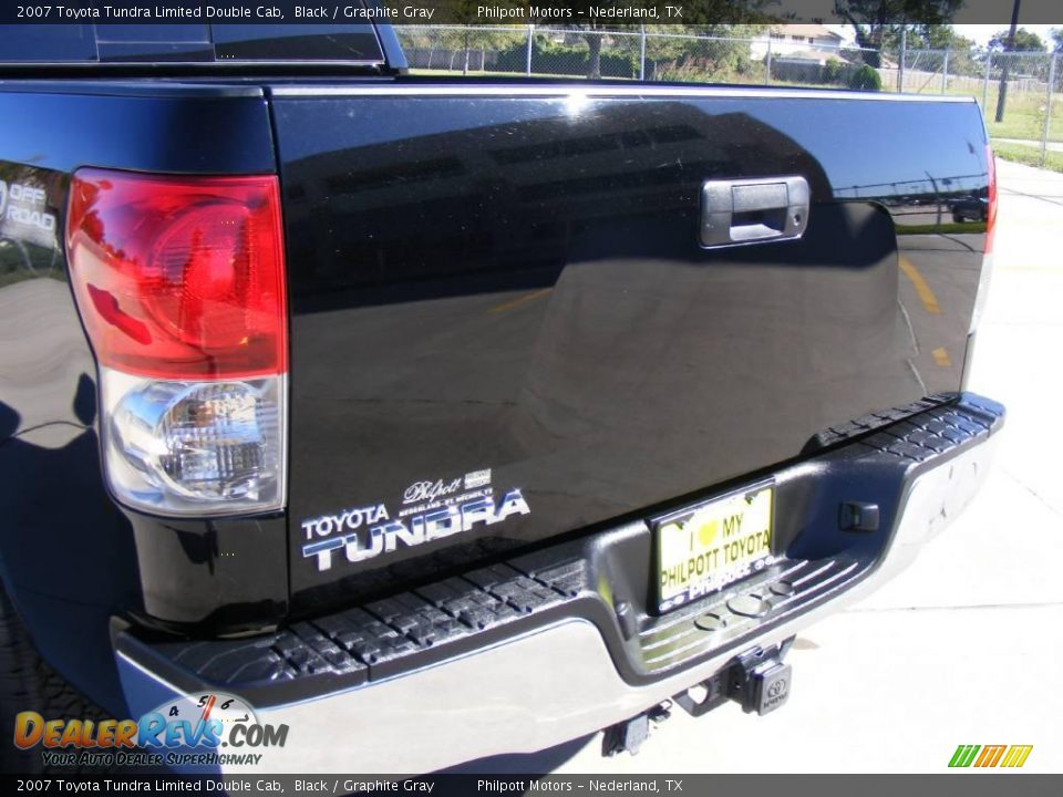 2007 Toyota Tundra Limited Double Cab Black / Graphite Gray Photo #24