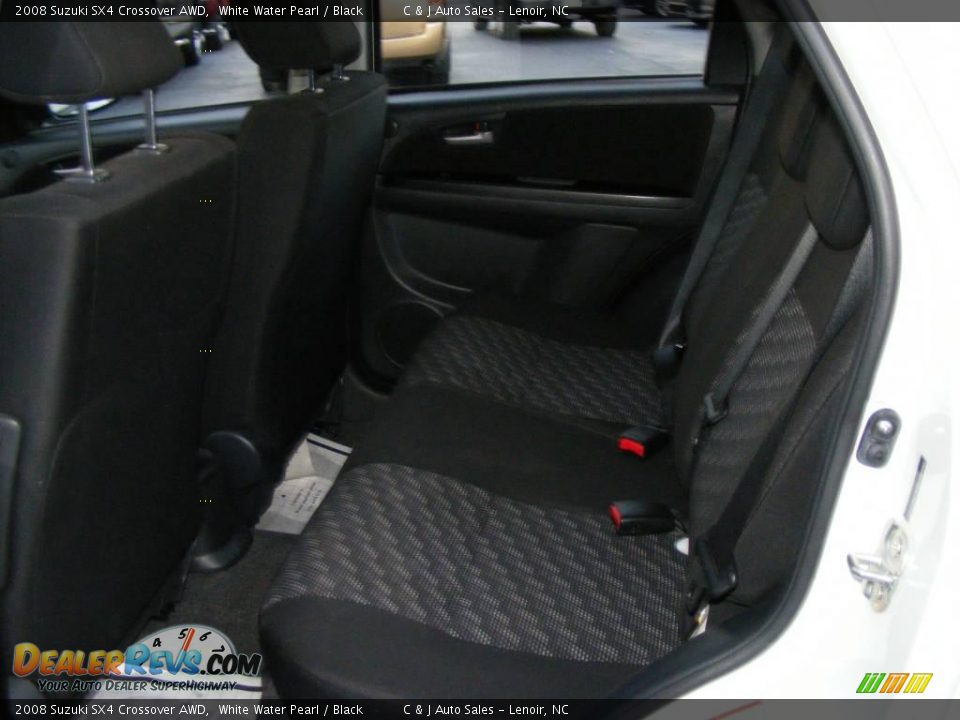 2008 Suzuki SX4 Crossover AWD White Water Pearl / Black Photo #8