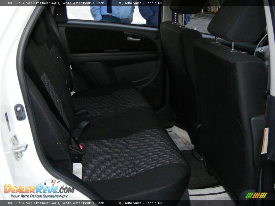 2008 Suzuki SX4 Crossover AWD White Water Pearl / Black Photo #10