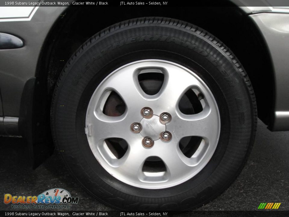 1998 Subaru Legacy Outback Wagon Glacier White / Black Photo #9