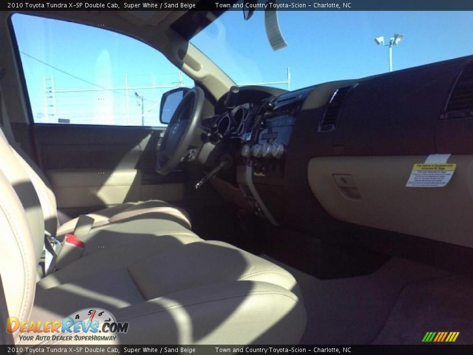 2010 Toyota Tundra X-SP Double Cab Super White / Sand Beige Photo #6