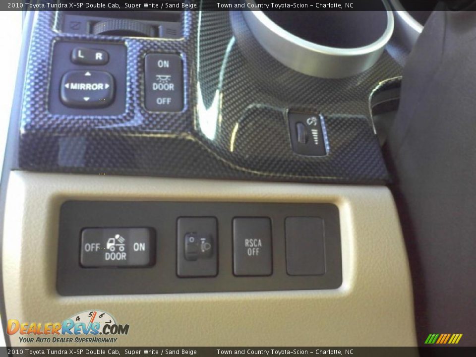 2010 Toyota Tundra X-SP Double Cab Super White / Sand Beige Photo #13