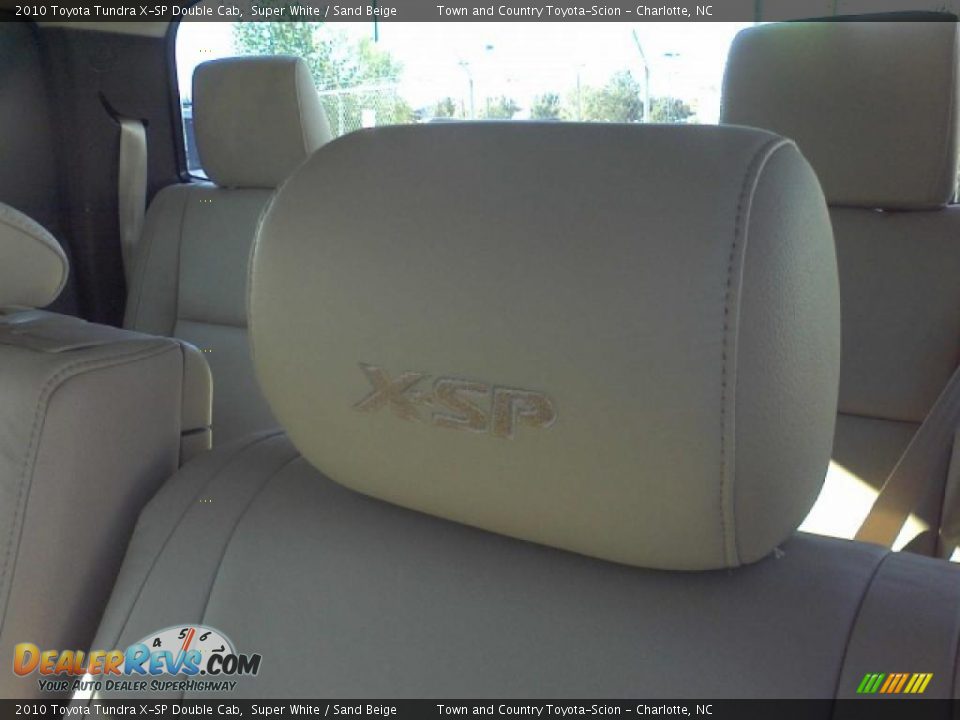 2010 Toyota Tundra X-SP Double Cab Super White / Sand Beige Photo #14
