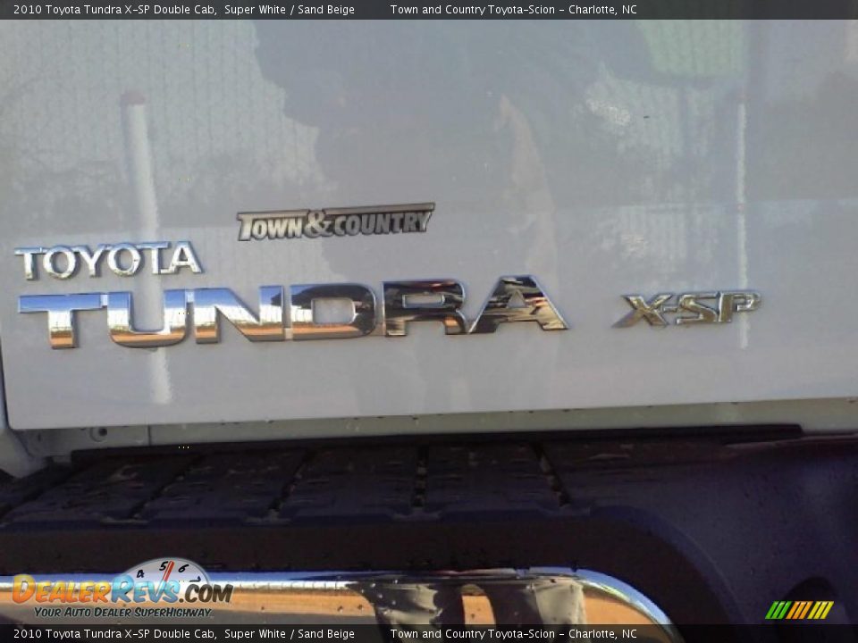 2010 Toyota Tundra X-SP Double Cab Super White / Sand Beige Photo #27