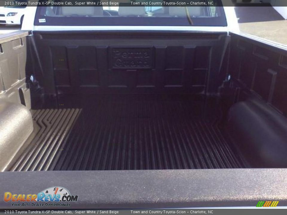 2010 Toyota Tundra X-SP Double Cab Super White / Sand Beige Photo #29