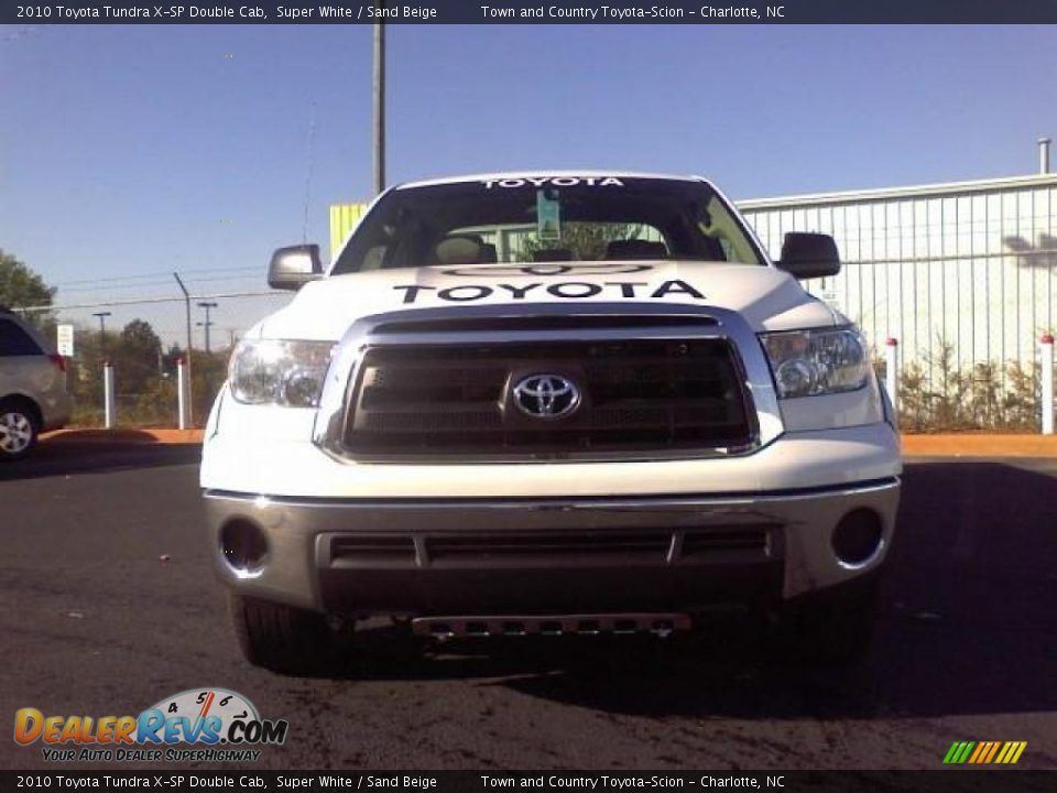 2010 Toyota Tundra X-SP Double Cab Super White / Sand Beige Photo #31