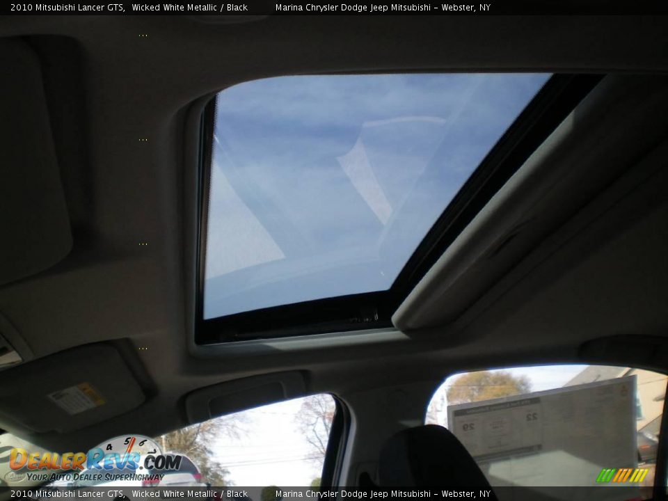 2010 Mitsubishi Lancer GTS Wicked White Metallic / Black Photo #3