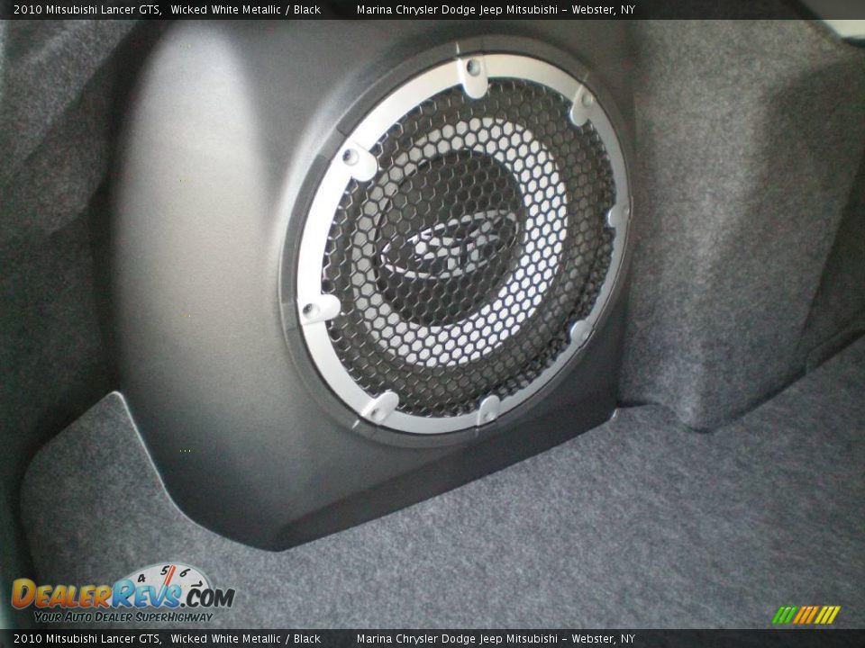 2010 Mitsubishi Lancer GTS Wicked White Metallic / Black Photo #4