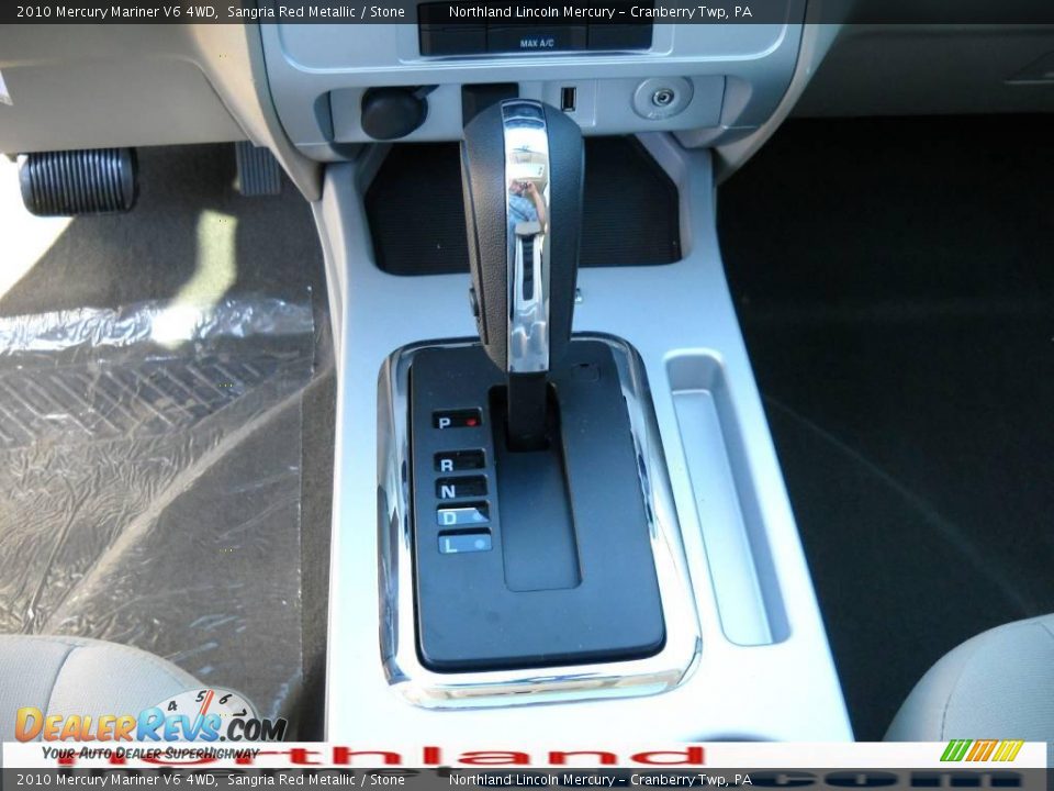 2010 Mercury Mariner V6 4WD Sangria Red Metallic / Stone Photo #18