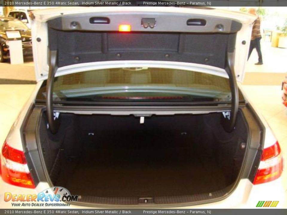 2010 Mercedes-Benz E 350 4Matic Sedan Iridium Silver Metallic / Black Photo #14