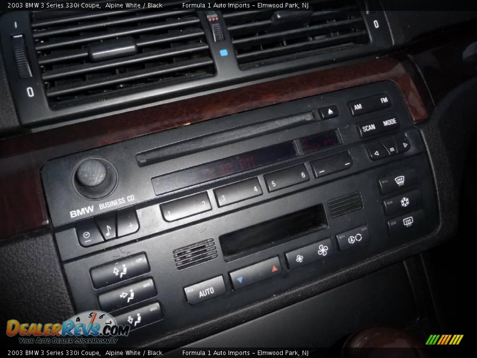 2003 BMW 3 Series 330i Coupe Alpine White / Black Photo #8