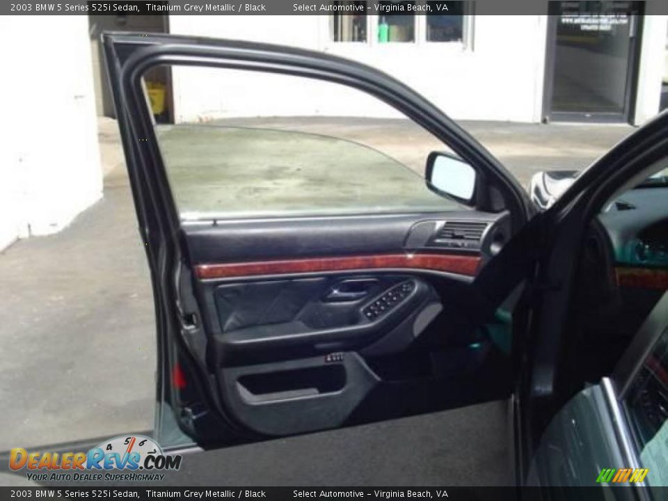 2003 BMW 5 Series 525i Sedan Titanium Grey Metallic / Black Photo #9