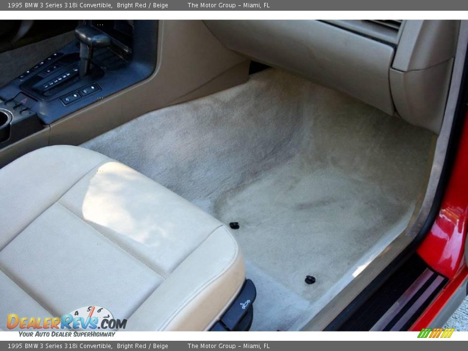 1995 BMW 3 Series 318i Convertible Bright Red / Beige Photo #36