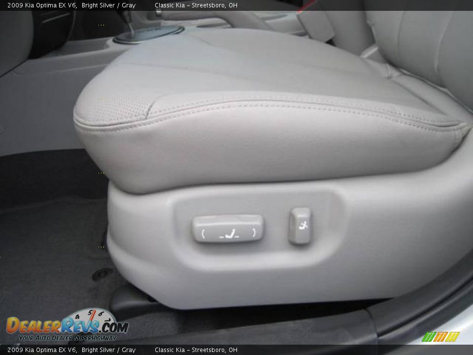 2009 Kia Optima EX V6 Bright Silver / Gray Photo #7
