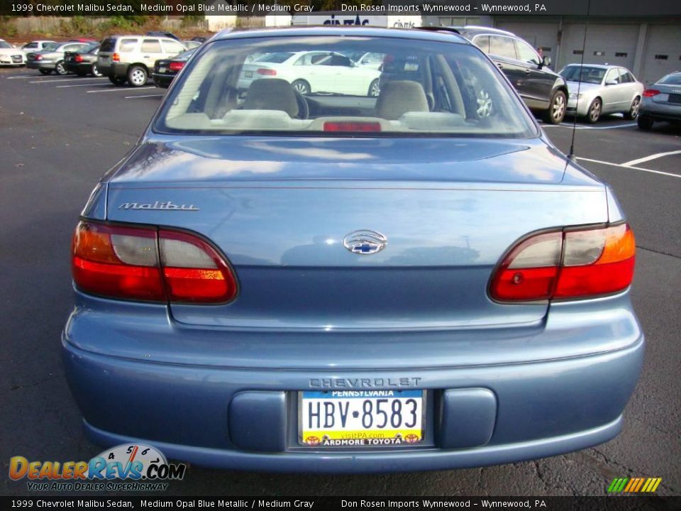 1999 Chevrolet Malibu Sedan Medium Opal Blue Metallic / Medium Gray Photo #8