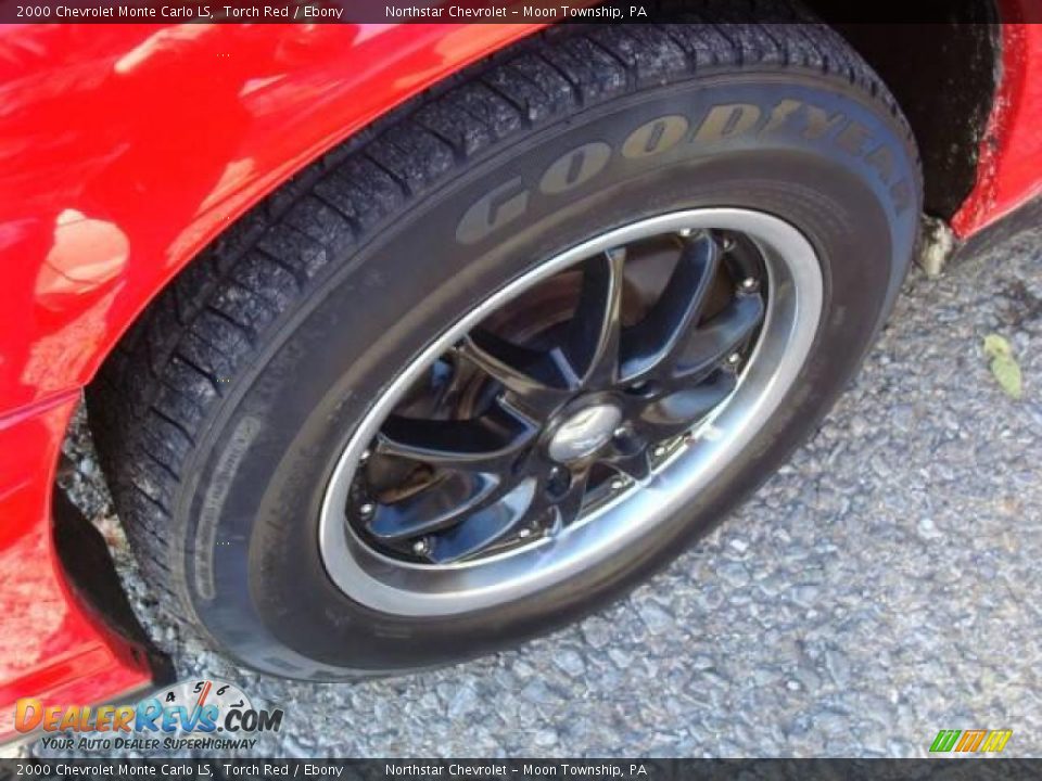 2000 Chevrolet Monte Carlo LS Torch Red / Ebony Photo #7