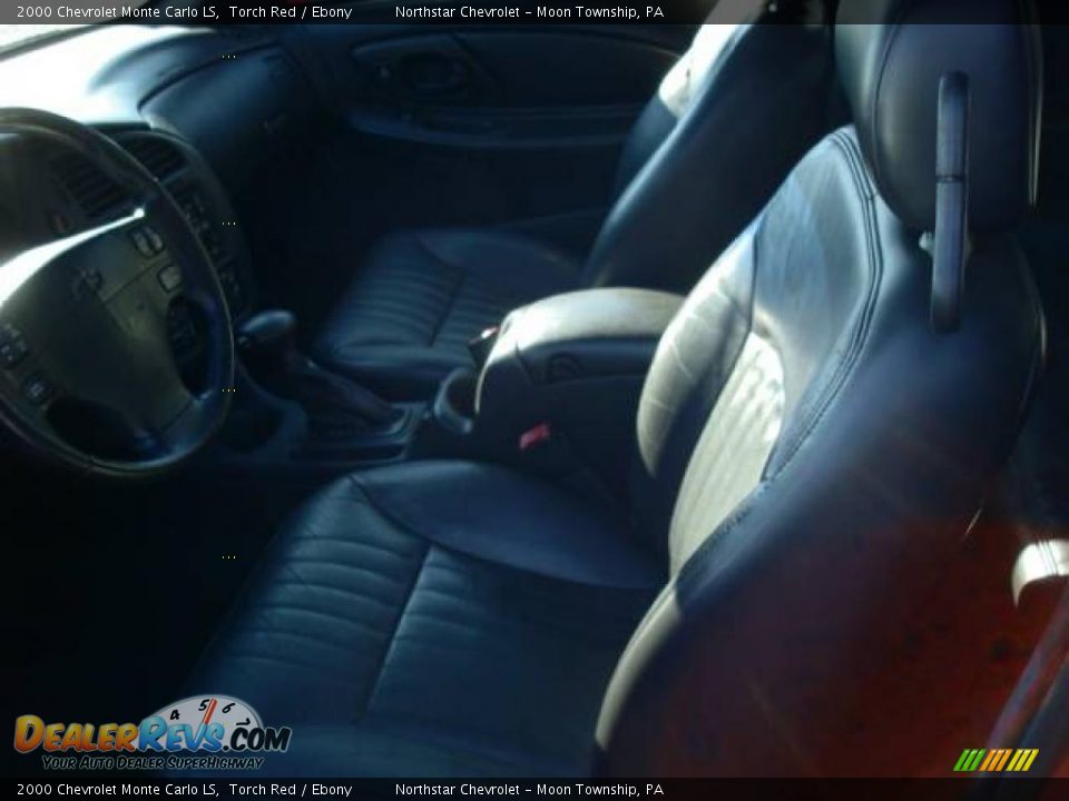 2000 Chevrolet Monte Carlo LS Torch Red / Ebony Photo #8