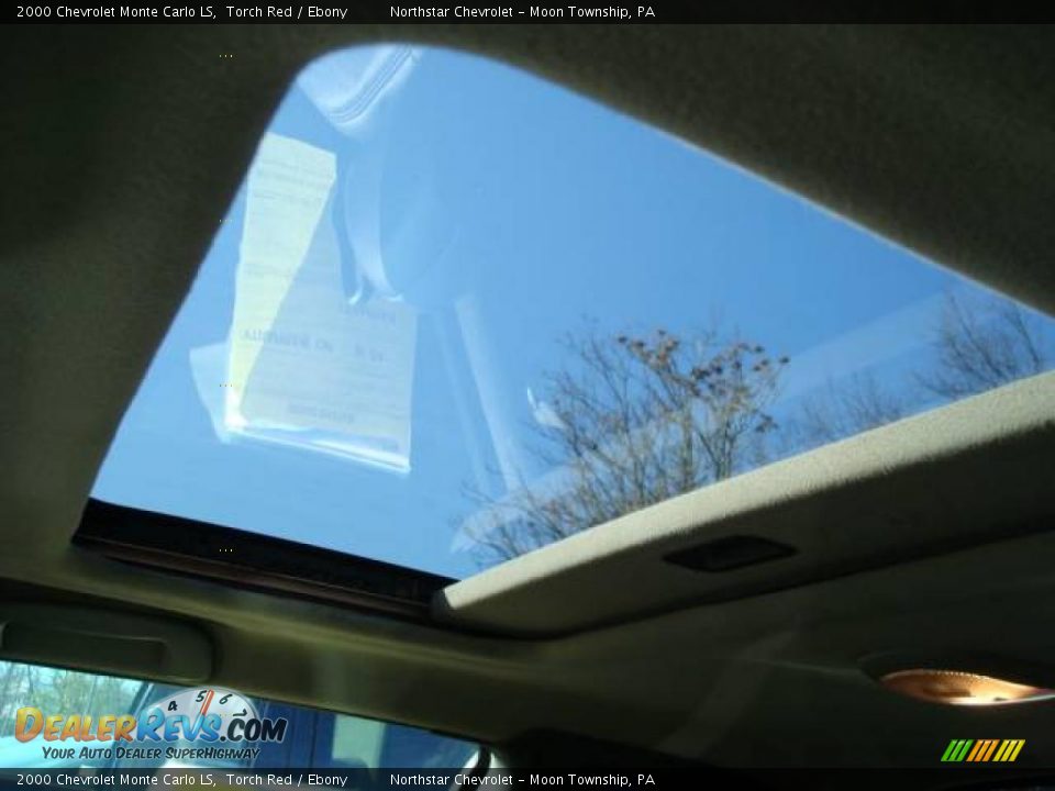 2000 Chevrolet Monte Carlo LS Torch Red / Ebony Photo #12