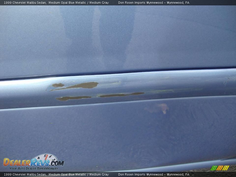 1999 Chevrolet Malibu Sedan Medium Opal Blue Metallic / Medium Gray Photo #27