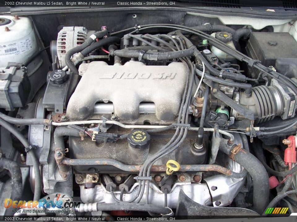 2002 Chevrolet Malibu LS Sedan Bright White / Neutral Photo #26