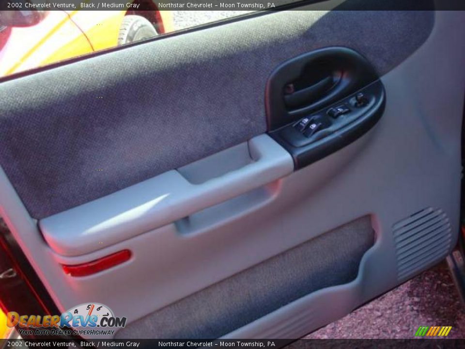 2002 Chevrolet Venture Black / Medium Gray Photo #12