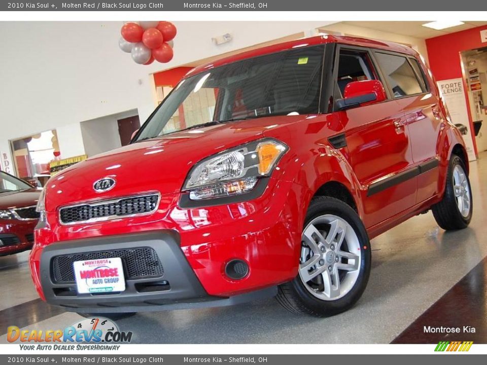 2010 Kia Soul + Molten Red / Black Soul Logo Cloth Photo #1