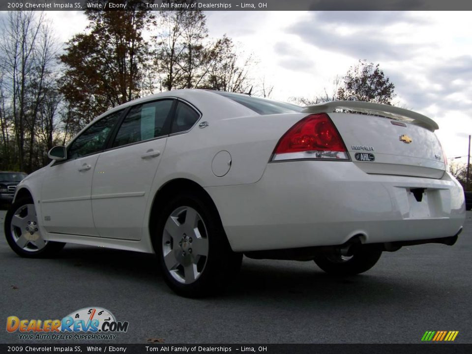 2009 Chevrolet Impala SS White / Ebony Photo #4