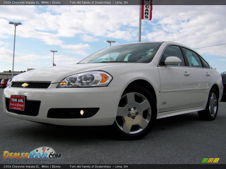 2009 Chevrolet Impala SS White / Ebony Photo #5