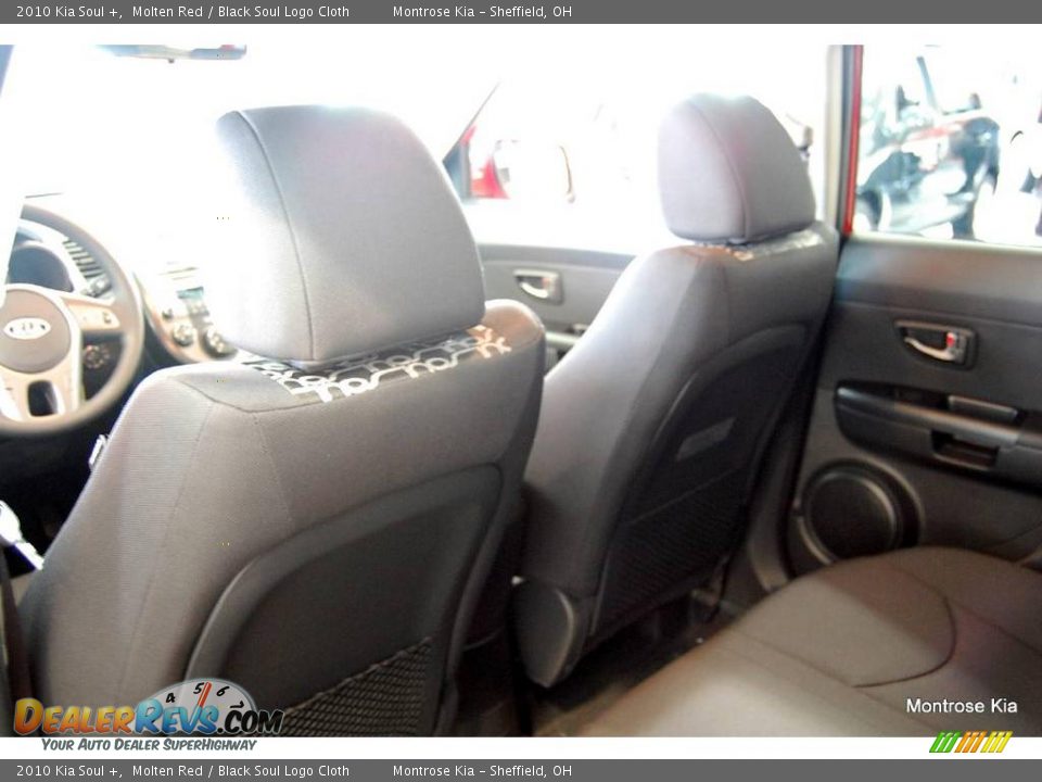 2010 Kia Soul + Molten Red / Black Soul Logo Cloth Photo #16