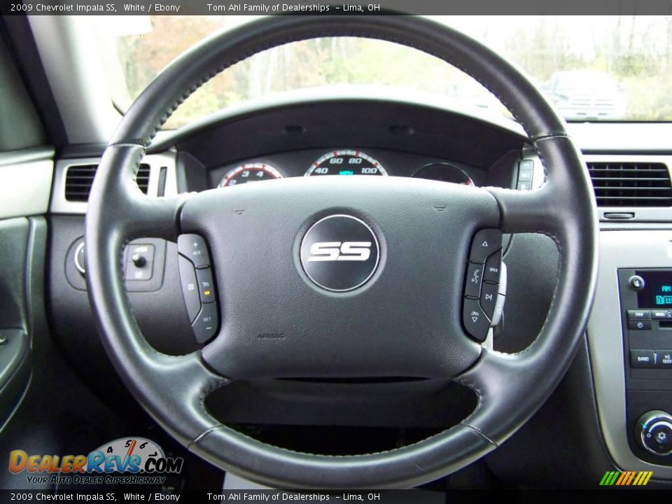 2009 Chevrolet Impala SS White / Ebony Photo #16