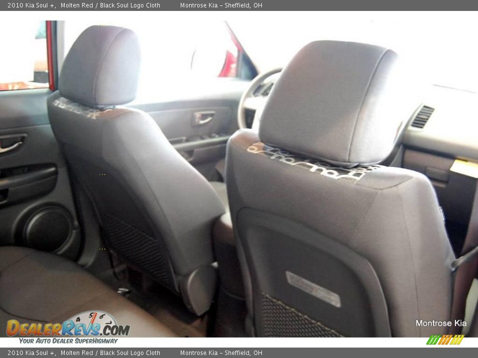 2010 Kia Soul + Molten Red / Black Soul Logo Cloth Photo #19