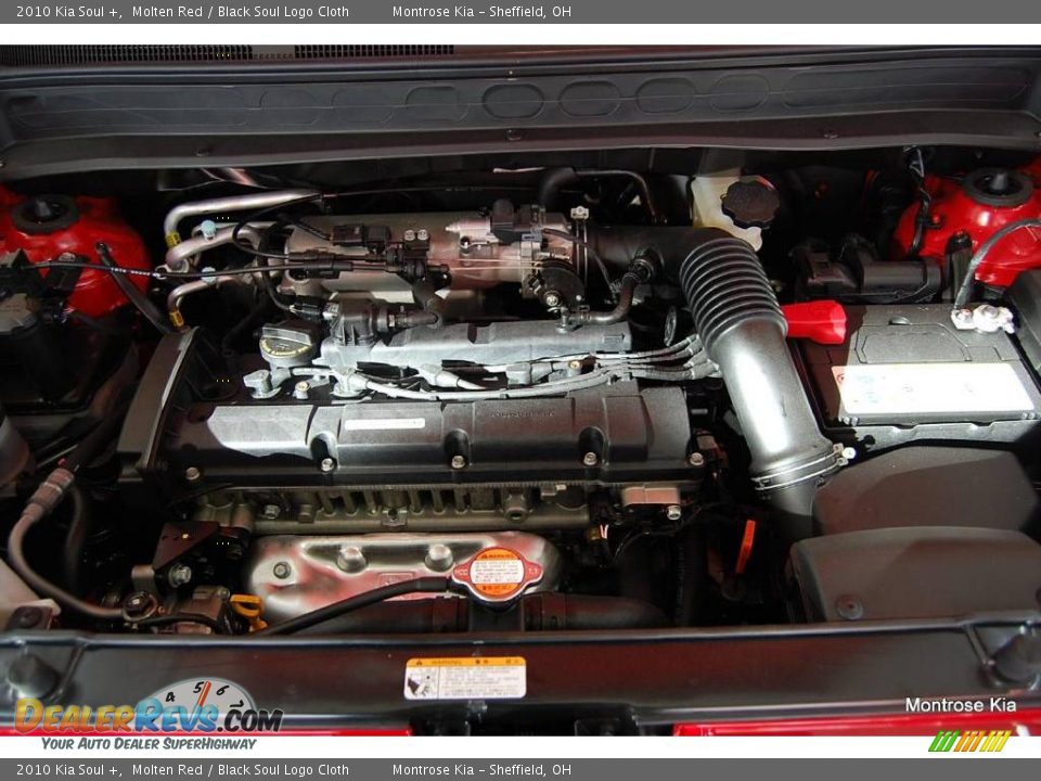 2010 Kia Soul + Molten Red / Black Soul Logo Cloth Photo #21