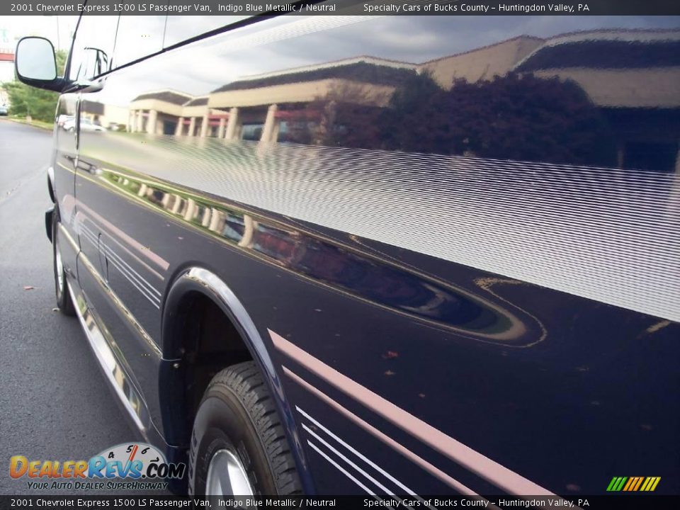 2001 Chevrolet Express 1500 LS Passenger Van Indigo Blue Metallic / Neutral Photo #9