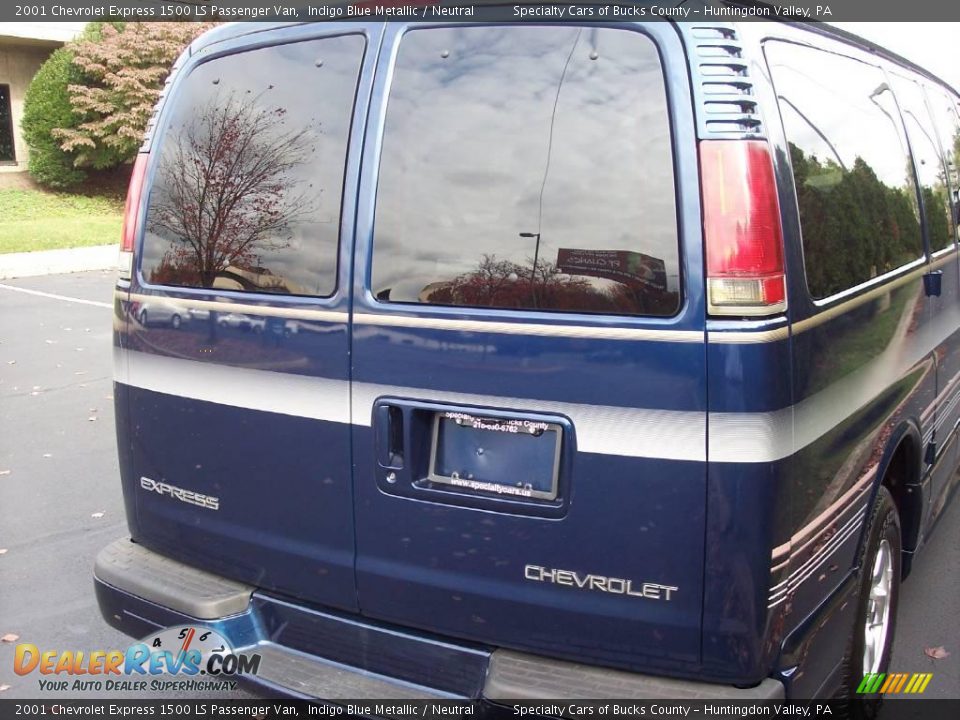 2001 Chevrolet Express 1500 LS Passenger Van Indigo Blue Metallic / Neutral Photo #11