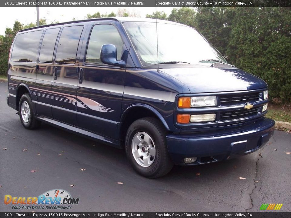 2001 Chevrolet Express 1500 LS Passenger Van Indigo Blue Metallic / Neutral Photo #13