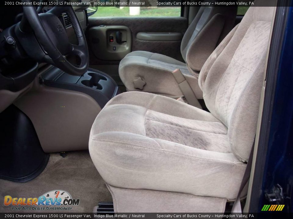 2001 Chevrolet Express 1500 LS Passenger Van Indigo Blue Metallic / Neutral Photo #21