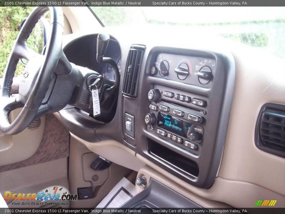 2001 Chevrolet Express 1500 LS Passenger Van Indigo Blue Metallic / Neutral Photo #27