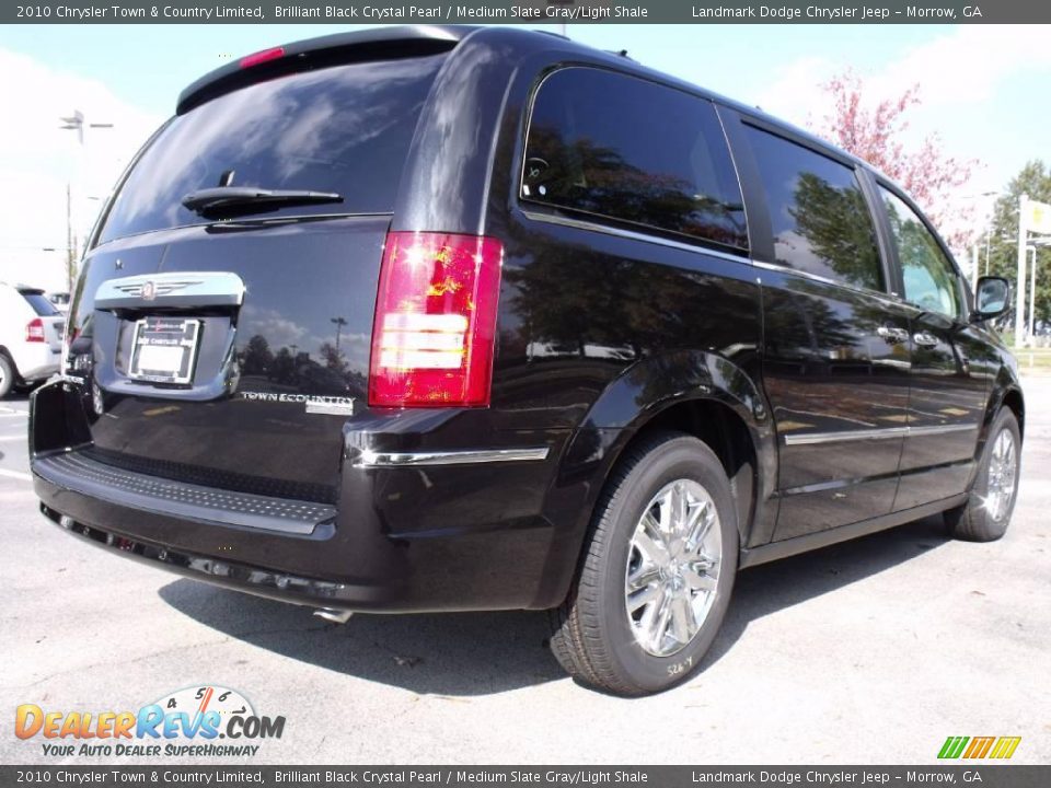 2010 Chrysler Town & Country Limited Brilliant Black Crystal Pearl / Medium Slate Gray/Light Shale Photo #3
