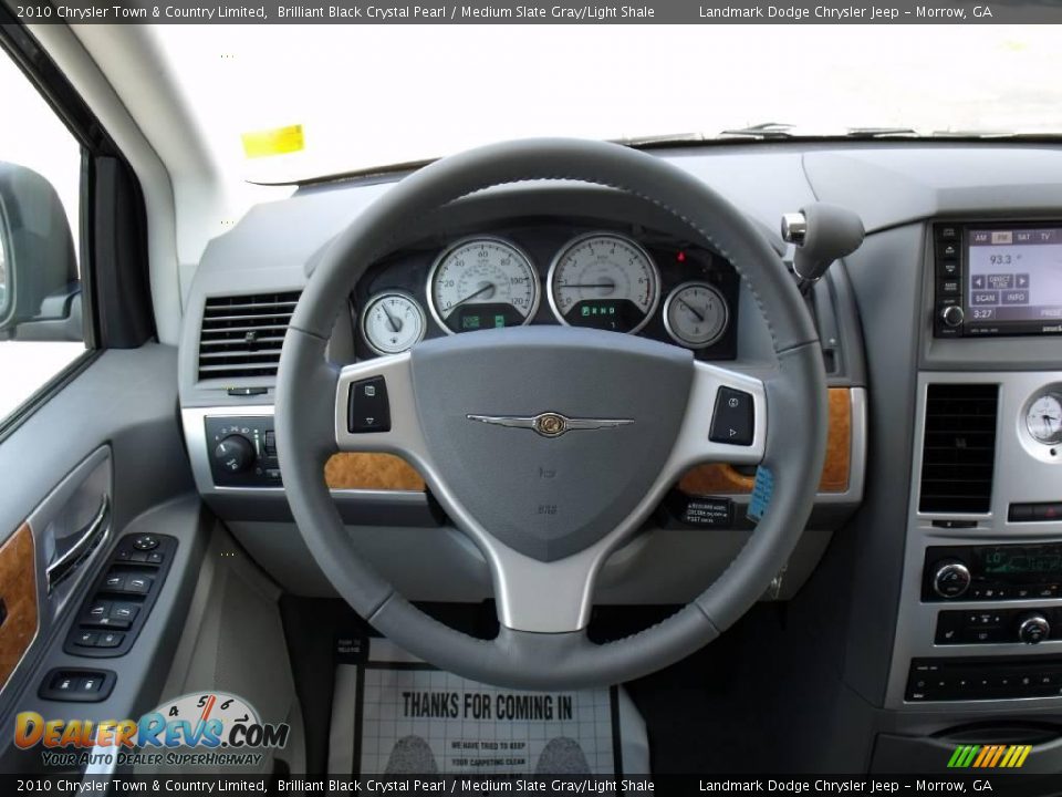 2010 Chrysler Town & Country Limited Brilliant Black Crystal Pearl / Medium Slate Gray/Light Shale Photo #13