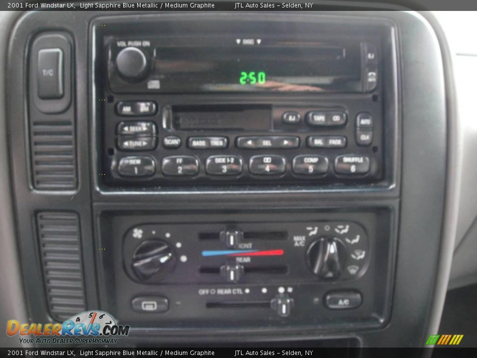 2001 Ford Windstar LX Light Sapphire Blue Metallic / Medium Graphite Photo #15