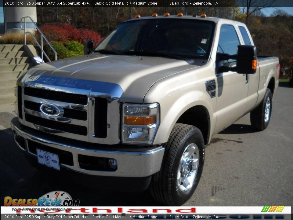 2010 Ford F250 Super Duty FX4 SuperCab 4x4 Pueblo Gold Metallic / Medium Stone Photo #2