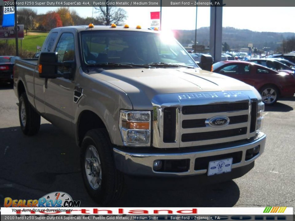 2010 Ford F250 Super Duty FX4 SuperCab 4x4 Pueblo Gold Metallic / Medium Stone Photo #4
