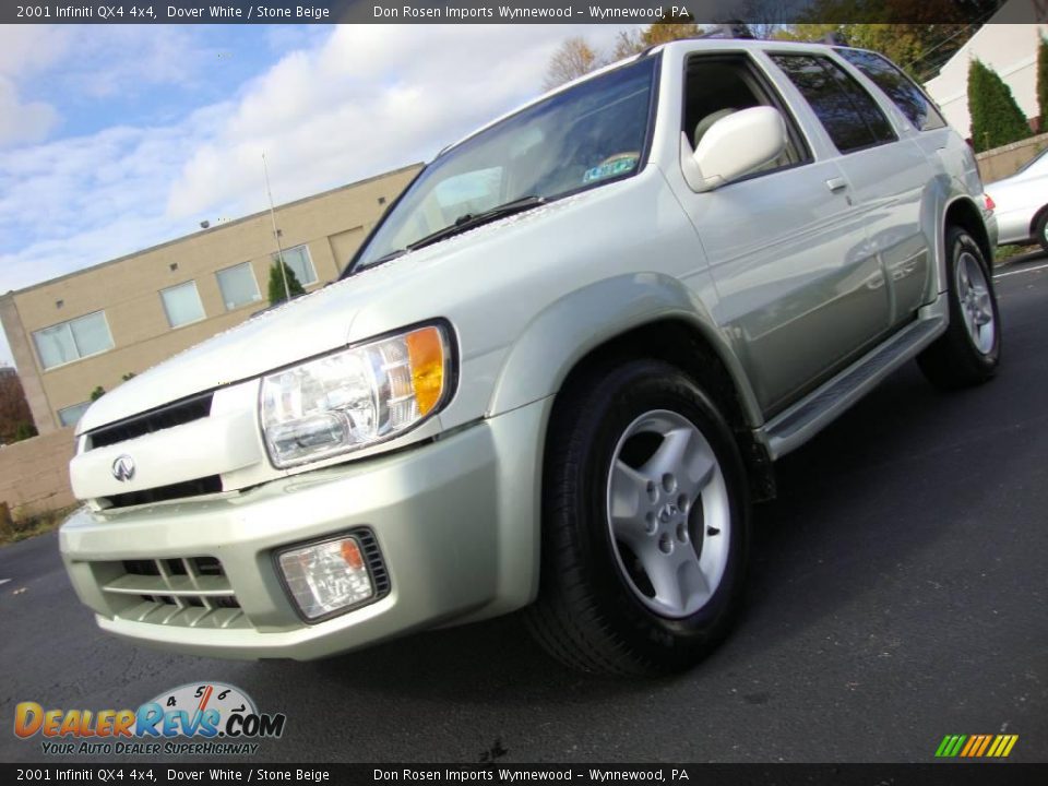 2001 Infiniti QX4 4x4 Dover White / Stone Beige Photo #2