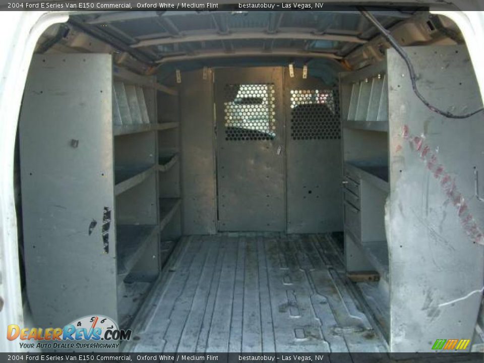 2004 Ford E Series Van E150 Commercial Oxford White / Medium Flint Photo #10