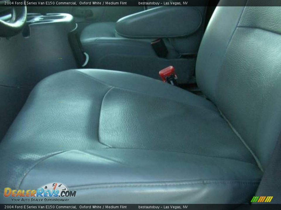 2004 Ford E Series Van E150 Commercial Oxford White / Medium Flint Photo #22