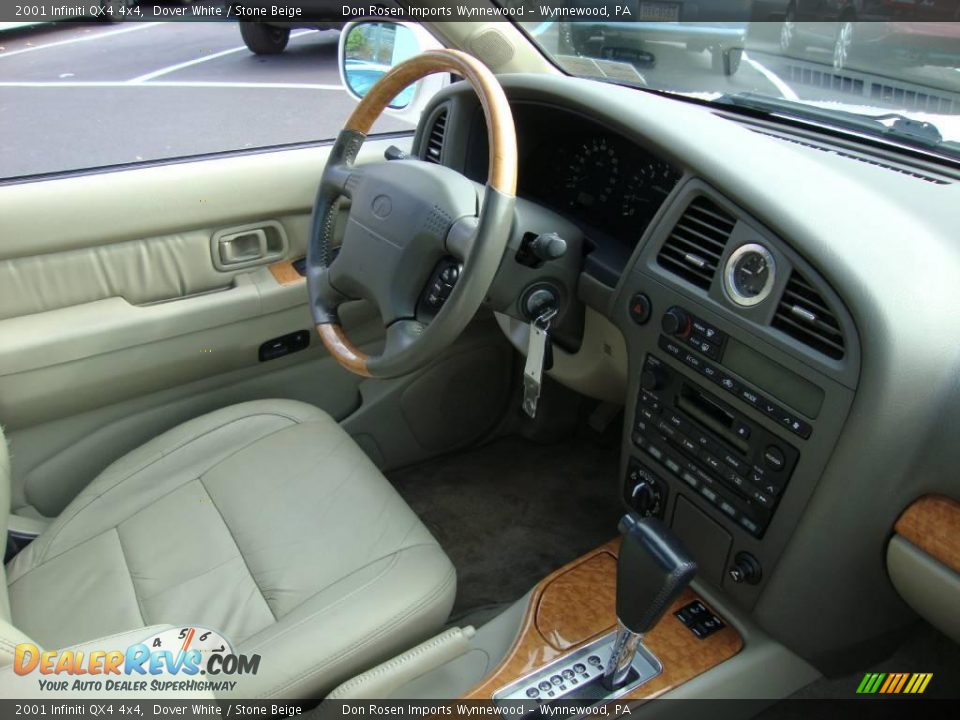 2001 Infiniti QX4 4x4 Dover White / Stone Beige Photo #18