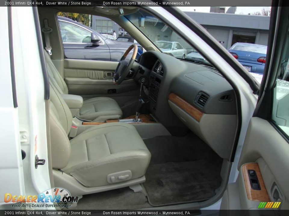 2001 Infiniti QX4 4x4 Dover White / Stone Beige Photo #19