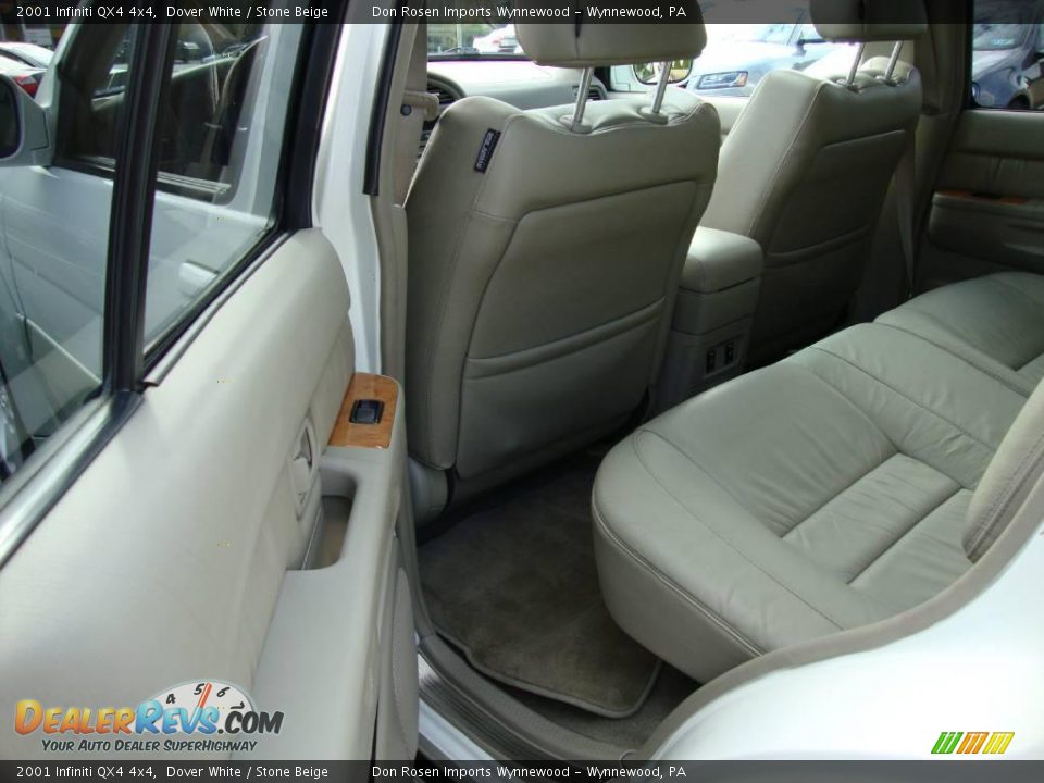 2001 Infiniti QX4 4x4 Dover White / Stone Beige Photo #21