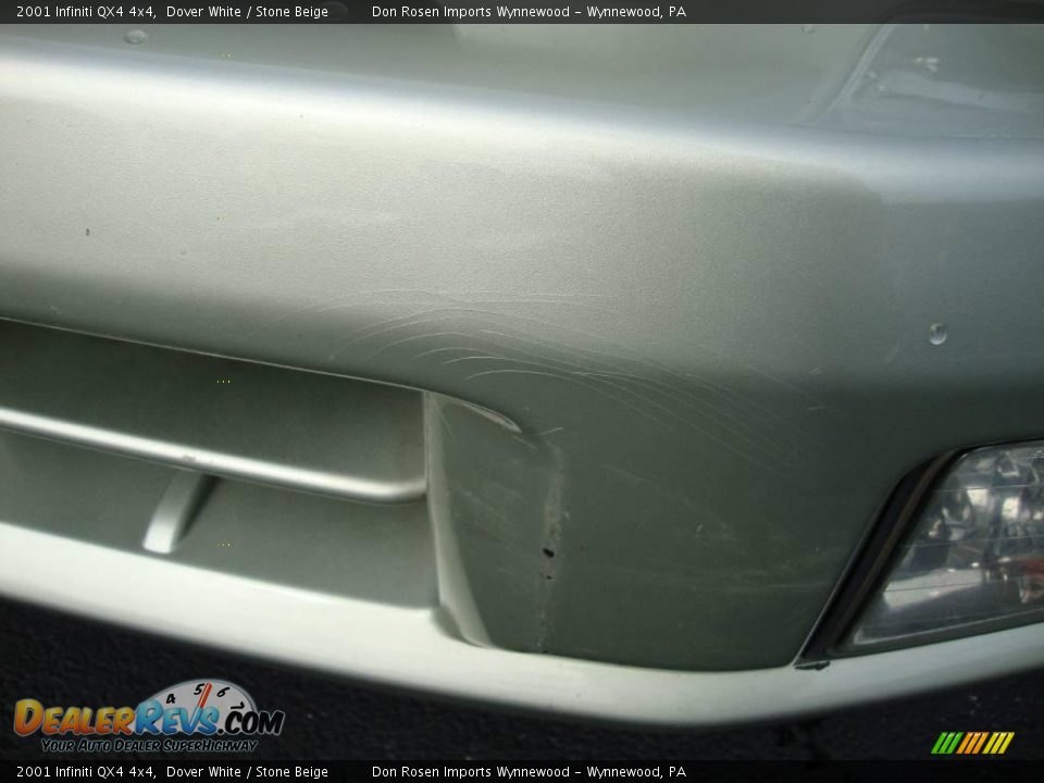 2001 Infiniti QX4 4x4 Dover White / Stone Beige Photo #29