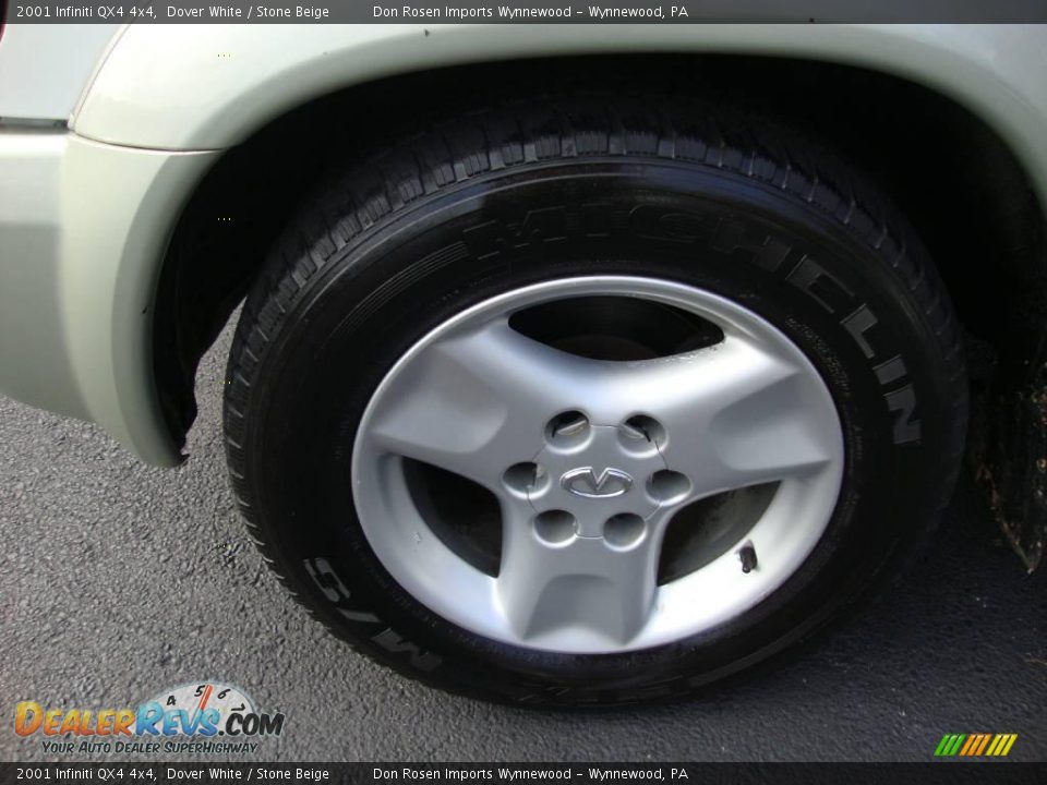 2001 Infiniti QX4 4x4 Dover White / Stone Beige Photo #30